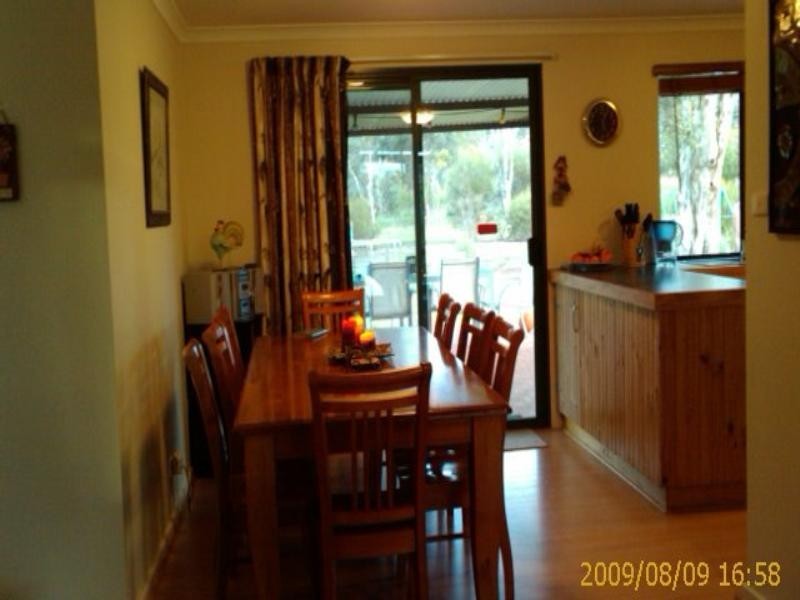 9 Chillicup Road, Broomehill WA 6318