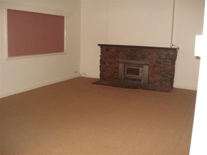 19 Rogers Avenue, Katanning WA 6317