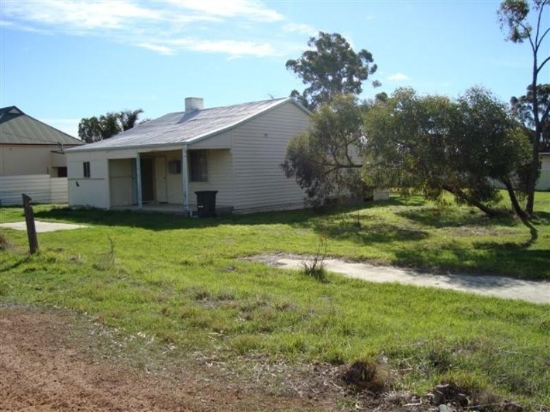 75 Taylor Street, Katanning WA 6317