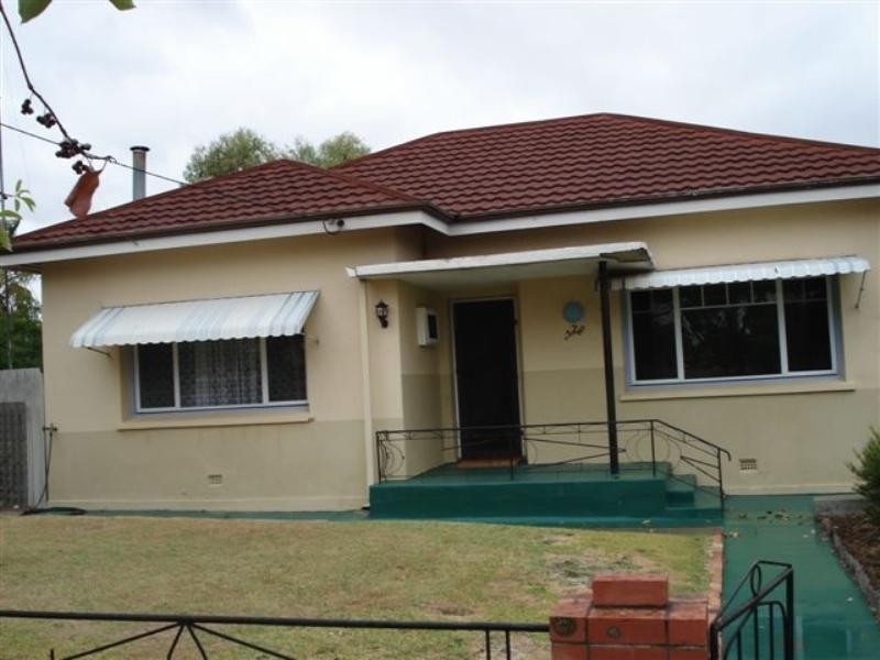 7 Bond Street, Katanning WA 6317