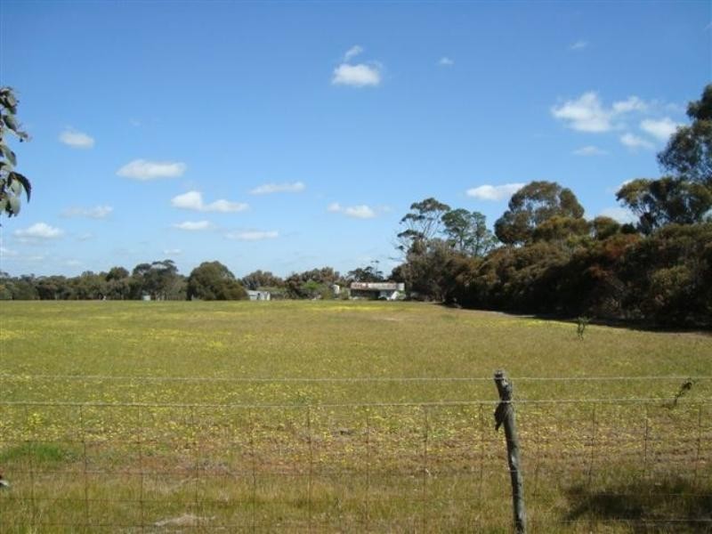 639 Mcleod Street, Katanning WA 6317