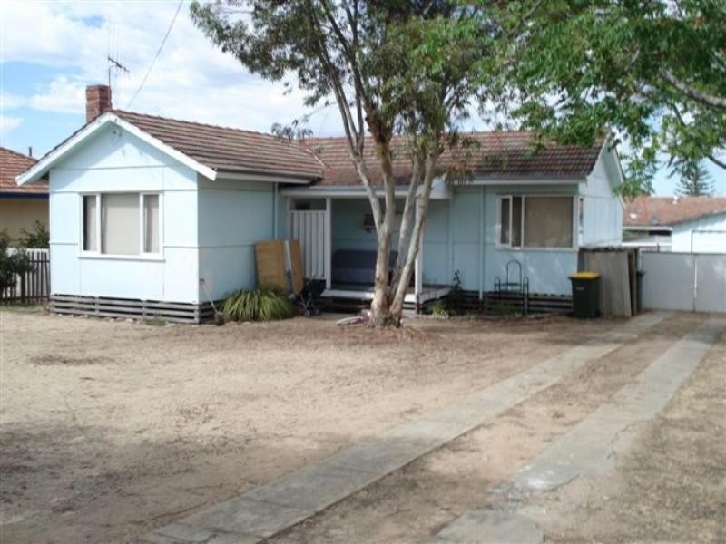 18 Bowden Terrace, Katanning WA 6317