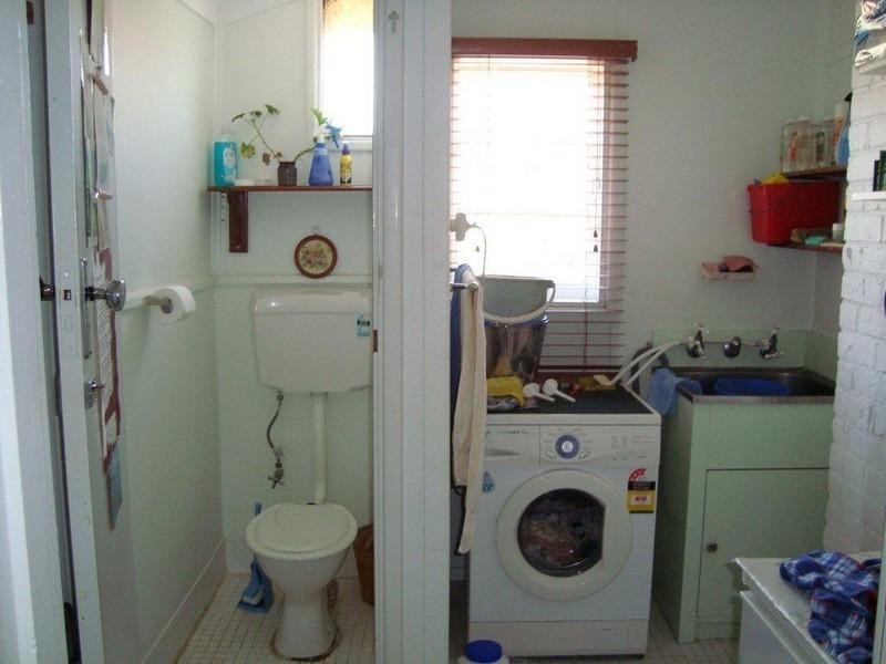 7 Charles, Katanning WA 6317