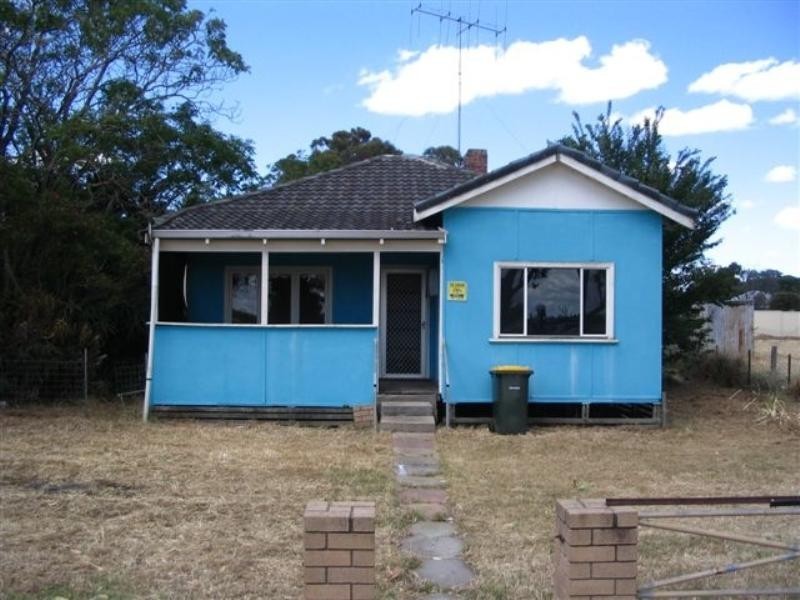 1 Moojebing Road, Katanning WA 6317