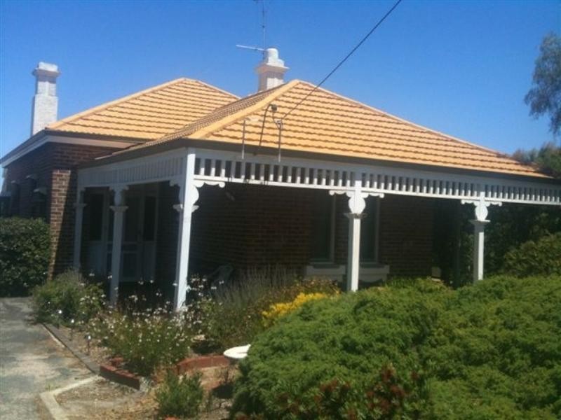 67 Avon Street, Katanning WA 6317