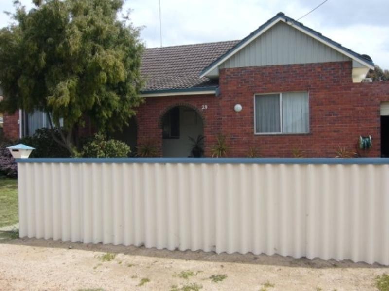 29 Aberdeen Street, Katanning WA 6317