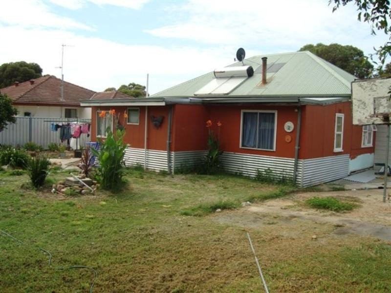 5 Forrest Street, Katanning WA 6317