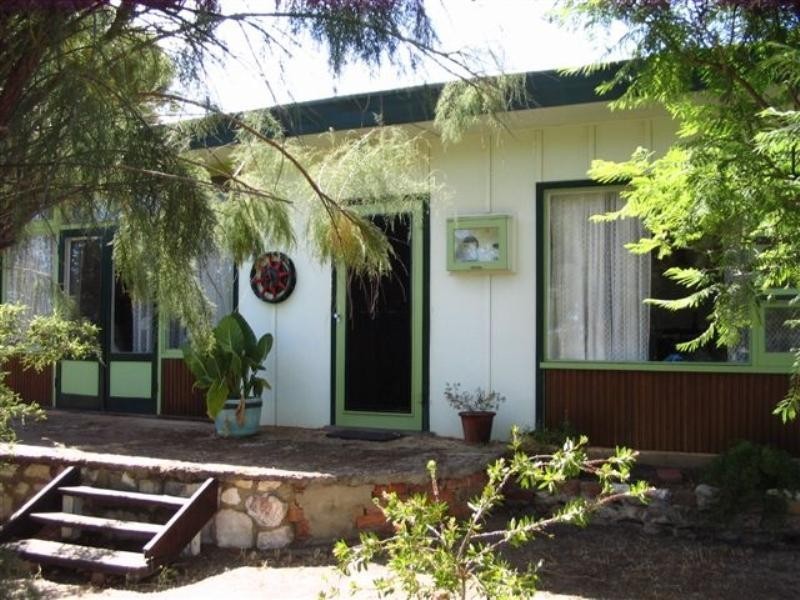 66 Absolon Street, Dumbleyung WA 6350