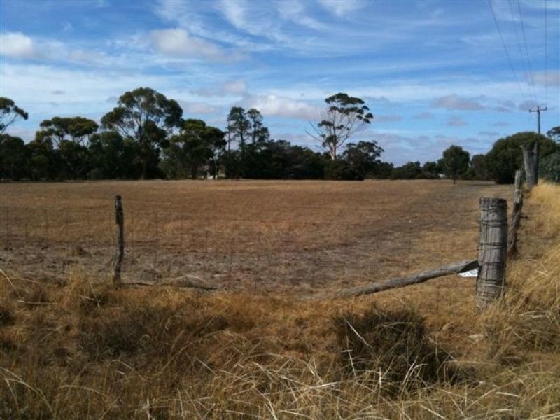 106 Wanke Street, Katanning WA 6317