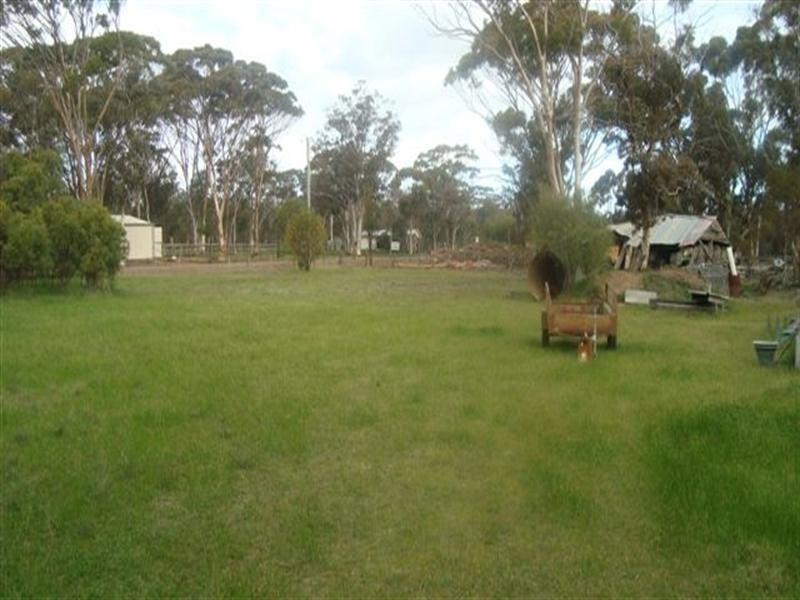 23 Robinson Road, Woodanilling WA 6316