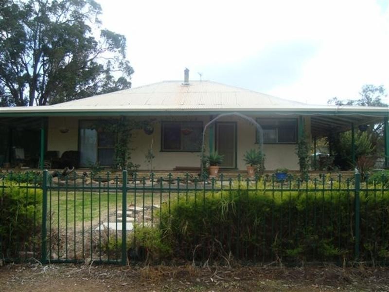 3 John Street, Kojonup WA 6395