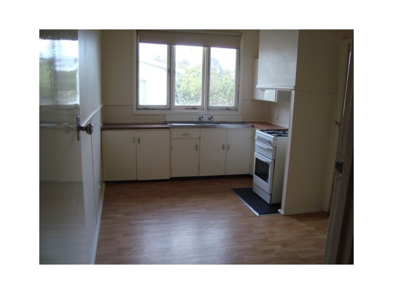 16 Kemble Terrace, Katanning WA 6317