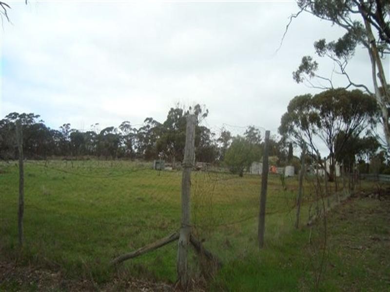 32 and 36 Lathom Street, Broomehill WA 6318