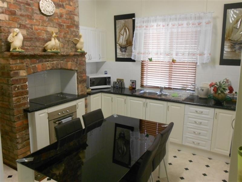 7 Carlisle Street, Katanning WA 6317