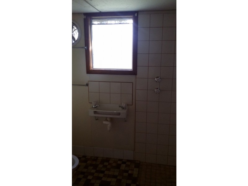 4 Davies Street, Gnowangerup WA 6335