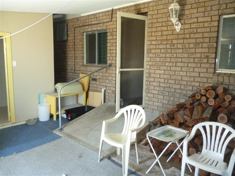 2 Britannia Street, Katanning WA 6317