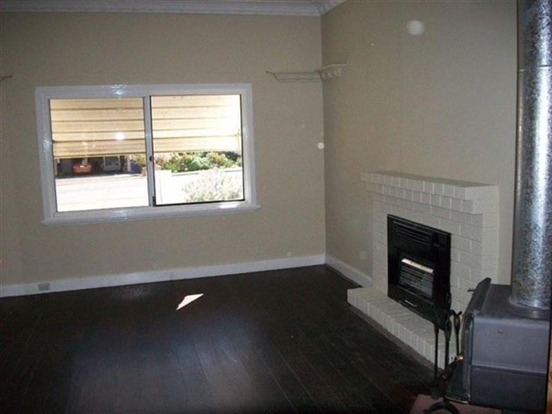 2 Taylor Street, Tambellup WA 6320