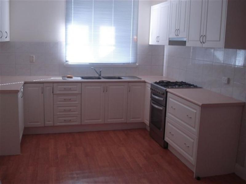 8 Forrest Street, Katanning WA 6317