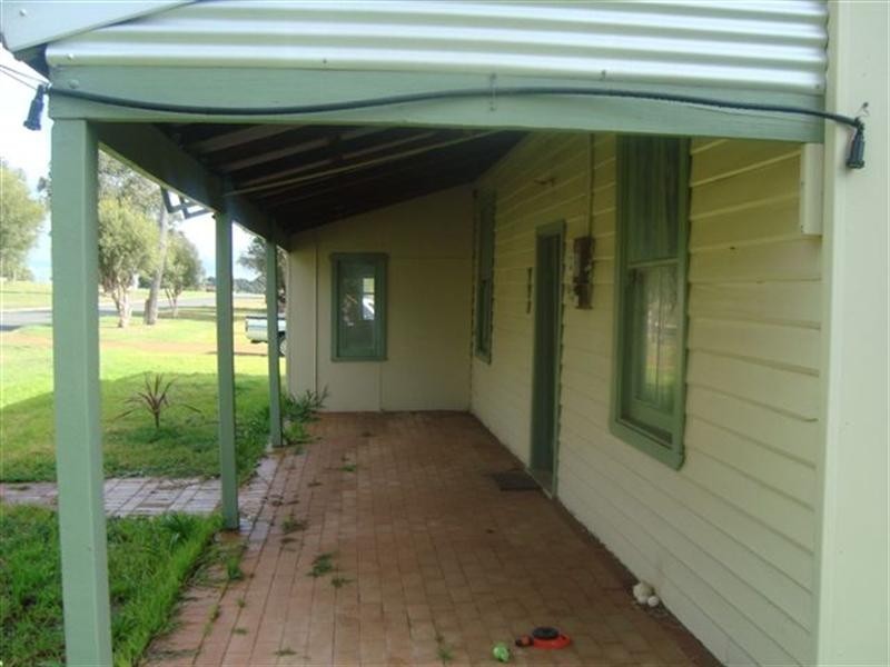 11 Gordon Street, Kojonup WA 6395