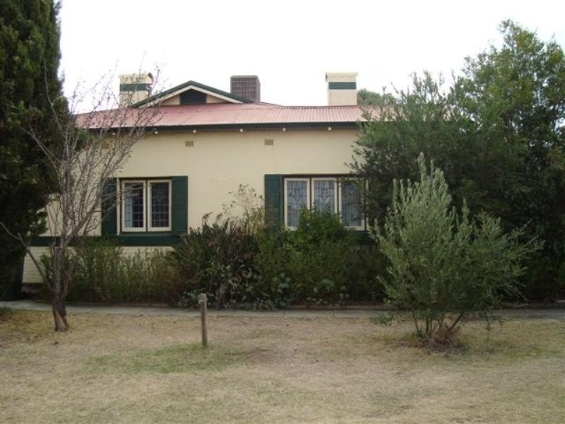 39 Clive Street, Katanning WA 6317