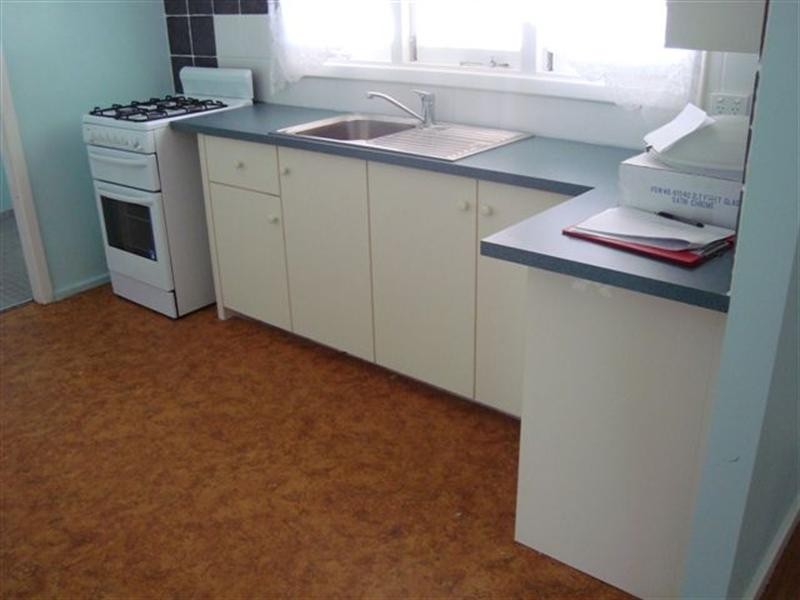 6 Holly Street, Katanning WA 6317