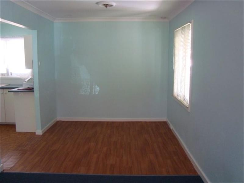 6 Holly Street, Katanning WA 6317