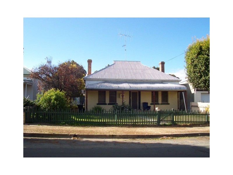 16 Amherst Street, Katanning WA 6317