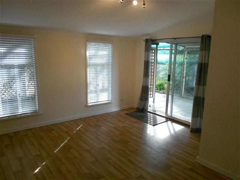 24 Broome Street, Katanning WA 6317