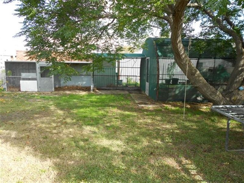 24 Broome Street, Katanning WA 6317