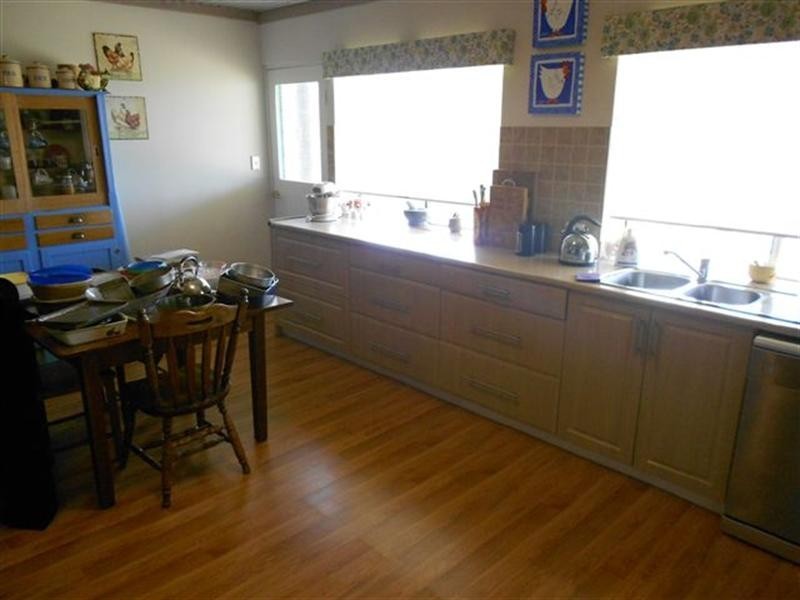 63 Rogers Avenue, Katanning WA 6317