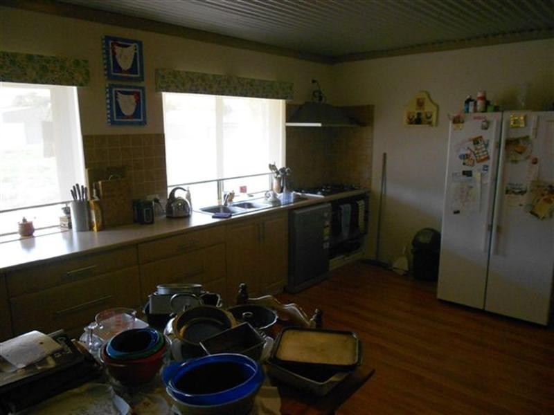 63 Rogers Avenue, Katanning WA 6317