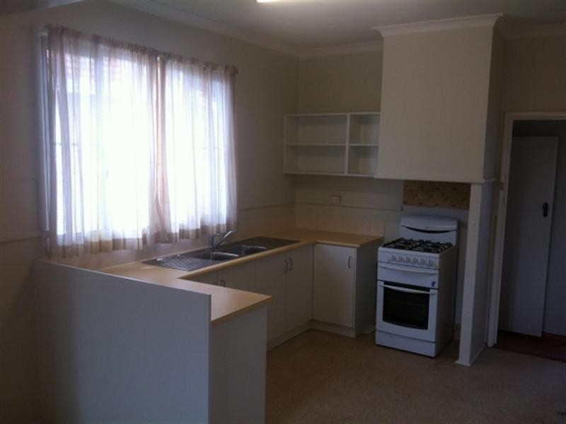 69 Pemble Street, Katanning WA 6317