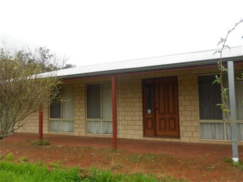 162 Blackwood Road, Kojonup WA 6395