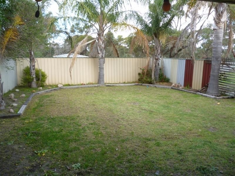 7 Bond Street, Katanning WA 6317