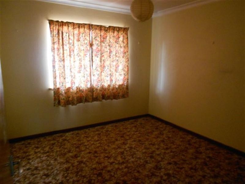 21 Braeside Road, Katanning WA 6317