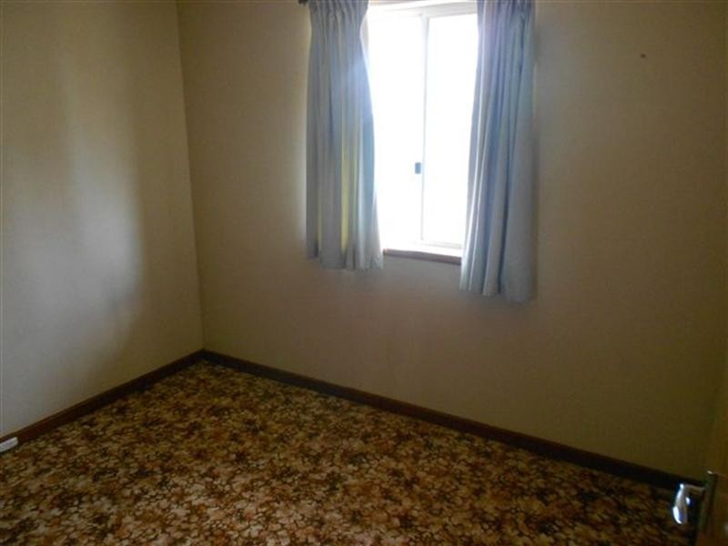 21 Braeside Road, Katanning WA 6317