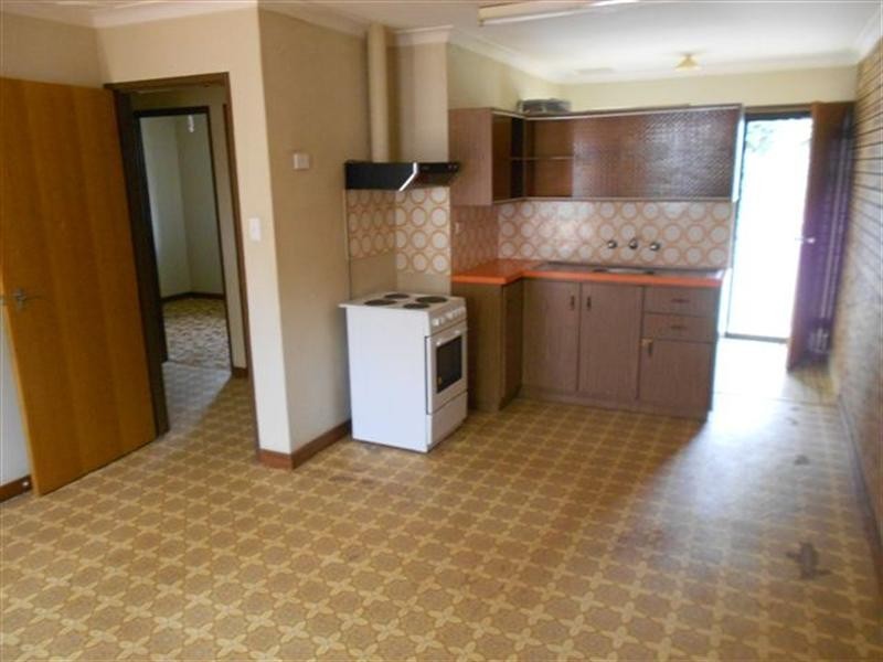 21 Braeside Road, Katanning WA 6317