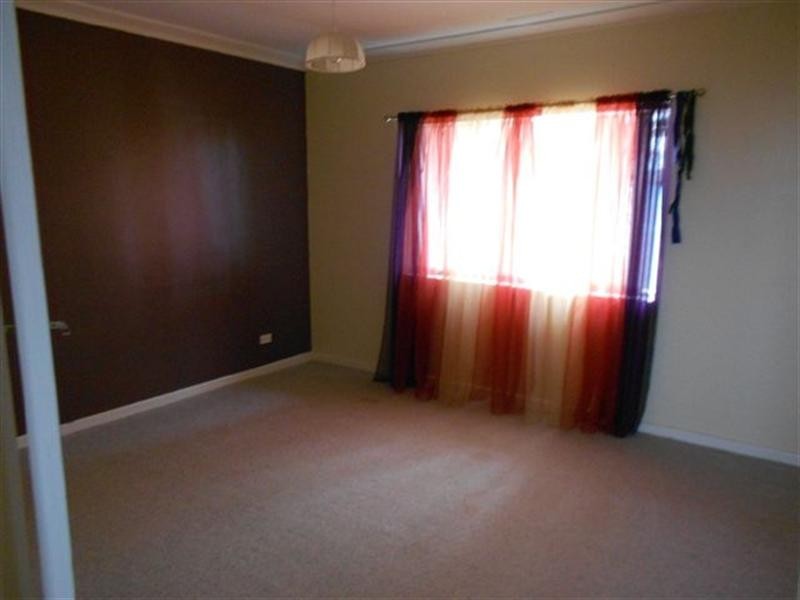 55 Annie Street, Katanning WA 6317