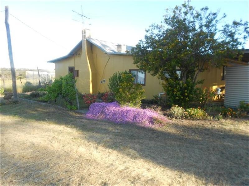 7 Haddleton Road, Woodanilling WA 6316