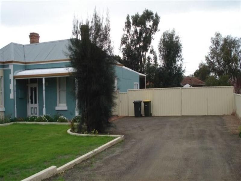 53 Daping Street, Katanning WA 6317