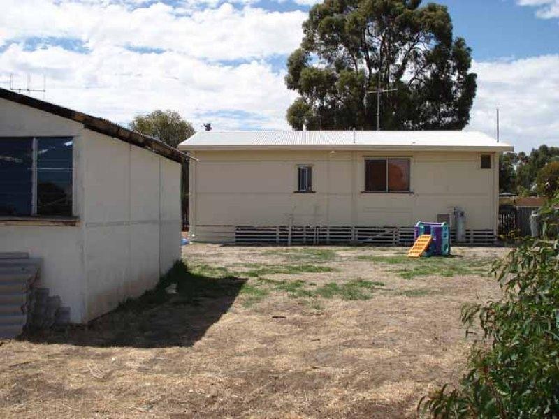22 Bowden Terrace, Katanning WA 6317