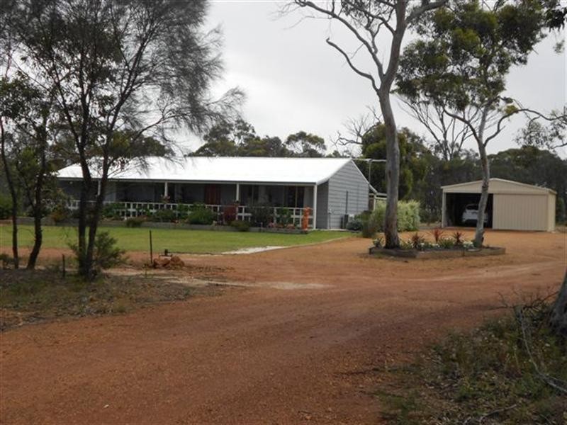 3357 Robinson Road, Woodanilling WA 6316
