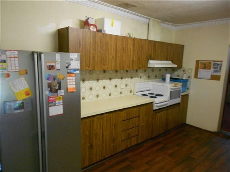 50 Annie Street, Katanning WA 6317