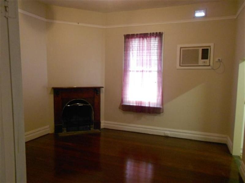 16 Amherst Street, Katanning WA 6317