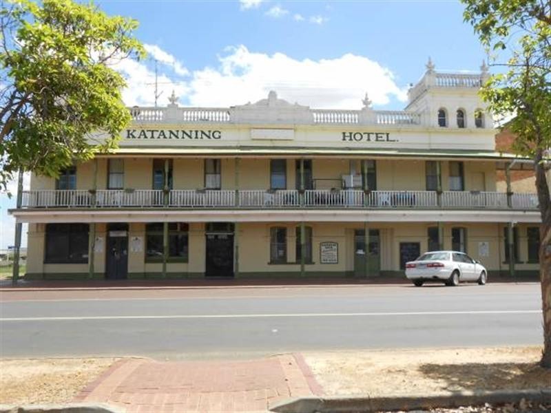 43 Austral Terrace, Katanning WA 6317