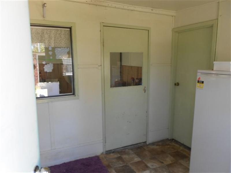 8 Beach Street, Katanning WA 6317