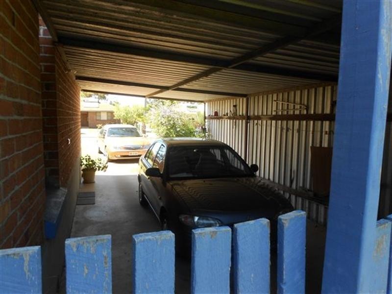 8 Beach Street, Katanning WA 6317