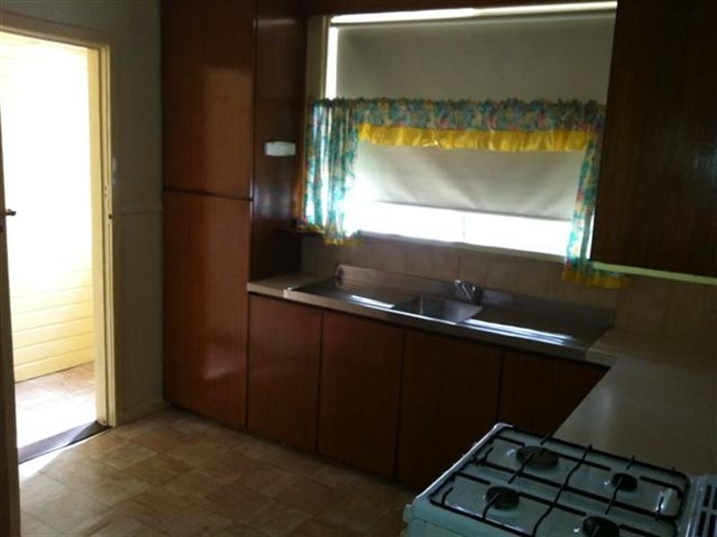 17 Francis Street, Katanning WA 6317