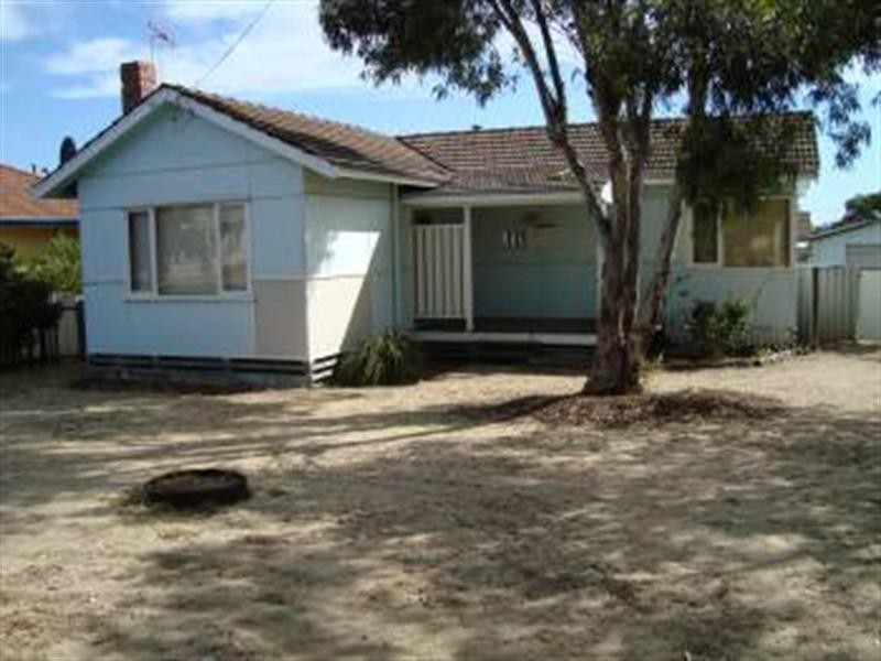 18 Bowden Terrace, Katanning WA 6317