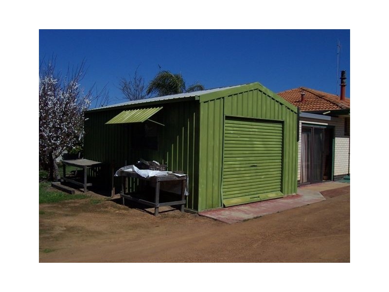 41 Conroy Street, Katanning WA 6317